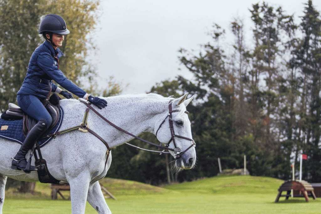 Spooky Season: how to keep your horse calm and balanced during the winter